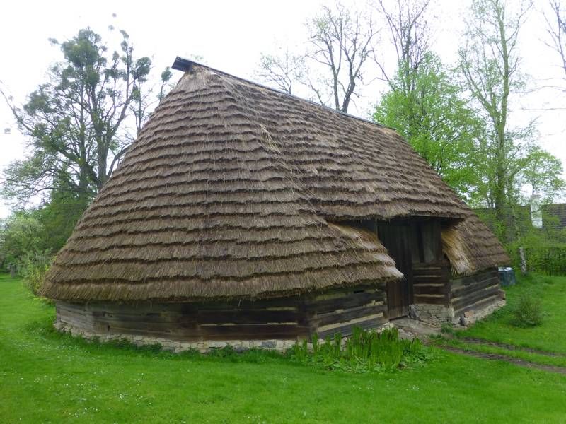 Polygonální stodola