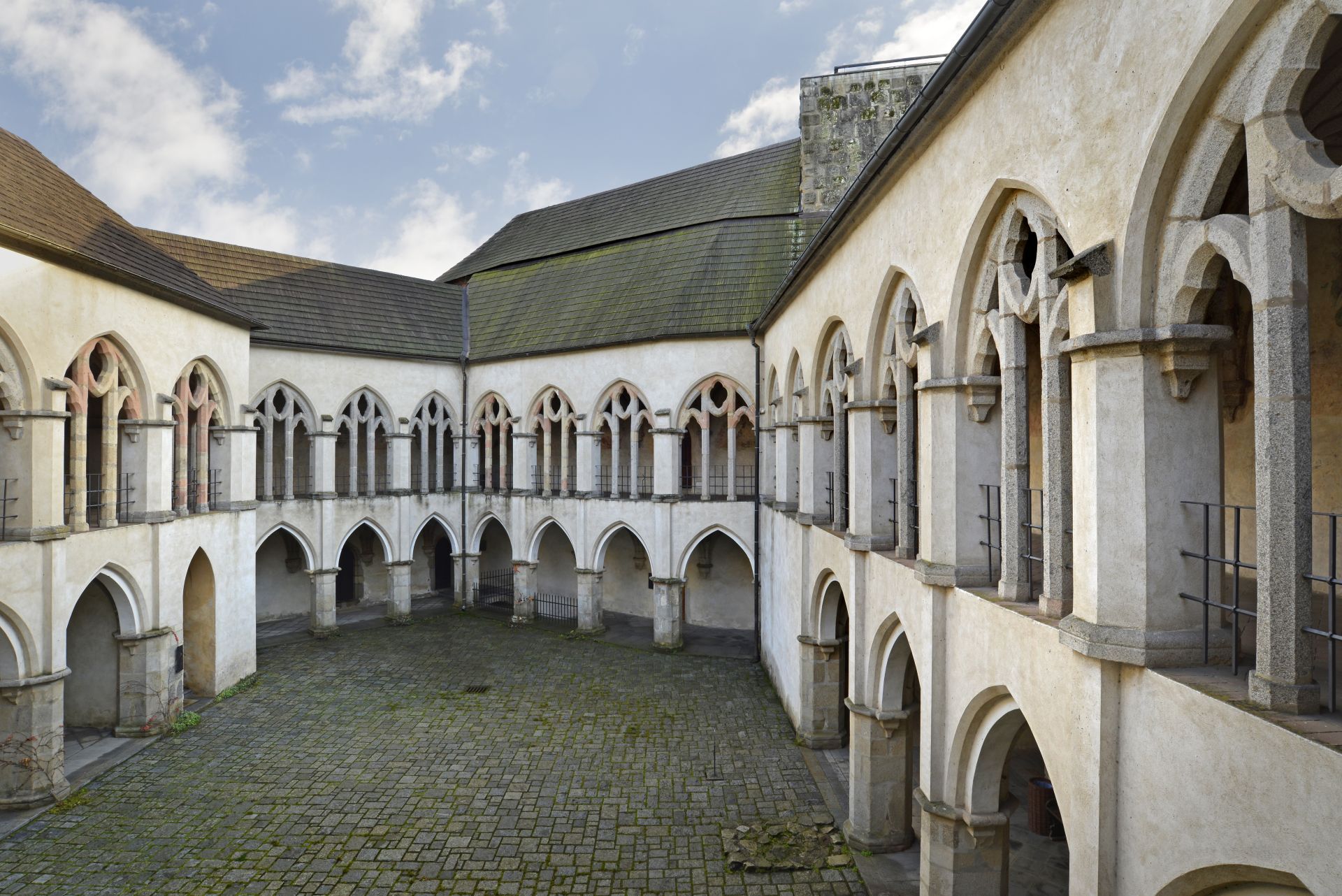 Královský hrad Zvíkov - nádvoří