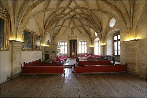 Královská sněmovna