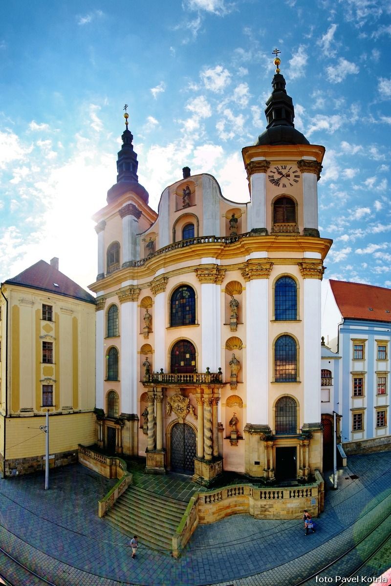Kostel Panny Marie Sněžné
